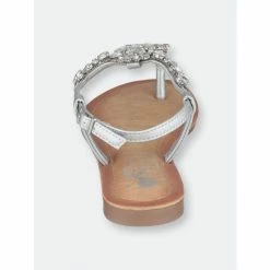 GC SHOES Angie Silver Flat Sandals 9 GC SHOES Angie Silver Flat Sandals -GC SHOES Shop unnamed file 1010