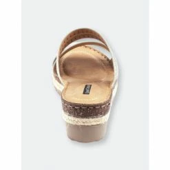 GC SHOES Lupe Silver Wedge Sandals 9 GC SHOES Lupe Silver Wedge Sandals -GC SHOES Shop unnamed file 1326