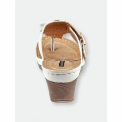 GC SHOES Flora White Wedge Sandals 9 GC SHOES Flora White Wedge Sandals -GC SHOES Shop unnamed file 1331