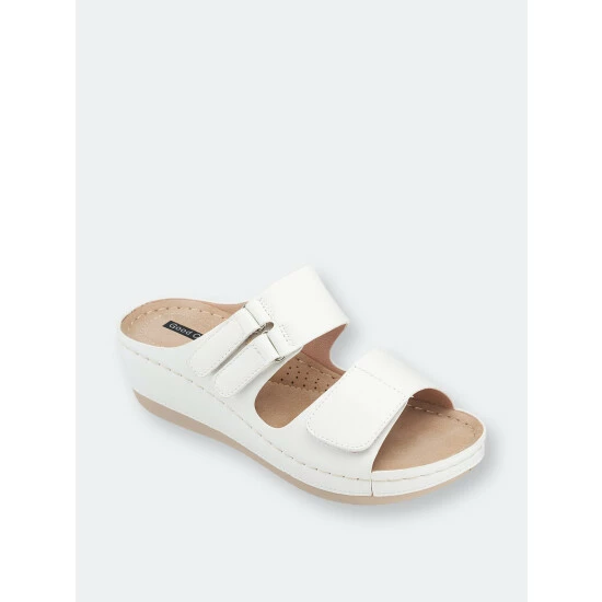 GC SHOES Doreen White Wedge Sandals 3 GC SHOES Doreen White Wedge Sandals