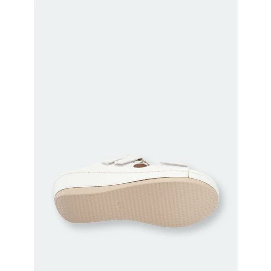 GC SHOES Doreen White Wedge Sandals 6 GC SHOES Doreen White Wedge Sandals - Image 4