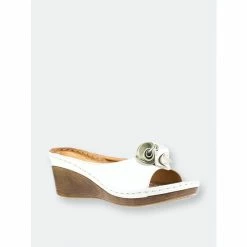 GC SHOES Sydney White Wedge Sandals