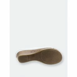 GC SHOES Sydney White Wedge Sandals -GC SHOES Shop unnamed file 1396