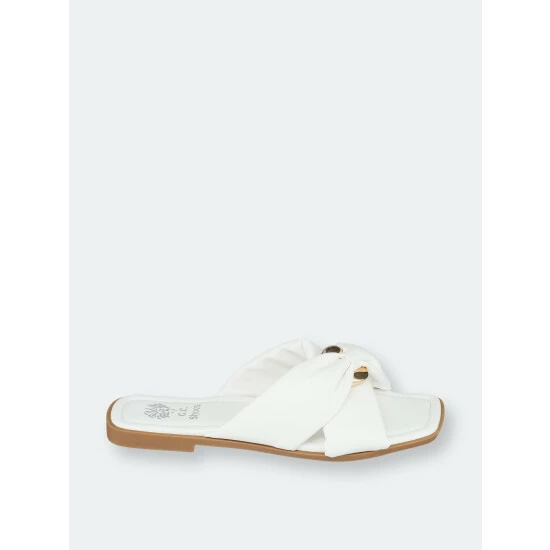 GC SHOES Perri White Flat Sandals 4 GC SHOES Perri White Flat Sandals - Image 2