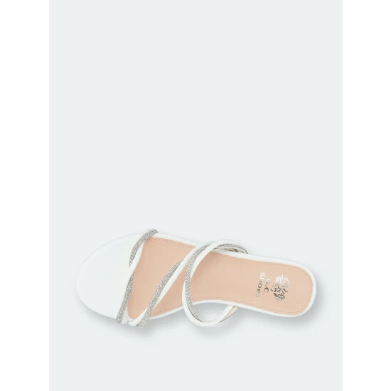 GC SHOES Ceela White Flat Sandals 6 GC SHOES Ceela White Flat Sandals - Image 4