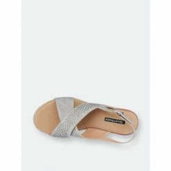 GC SHOES Gini Grey Wedge Sandals -GC SHOES Shop unnamed file 462