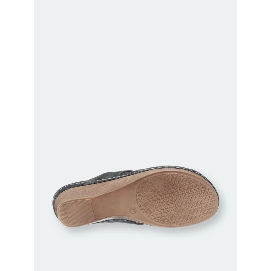 GC SHOES Genelle Black Wedge Sandals 4 GC SHOES Genelle Black Wedge Sandals - Image 2