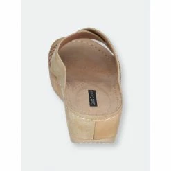 GC SHOES Isabella Gold Wedge Sandals 8 GC SHOES Isabella Gold Wedge Sandals -GC SHOES Shop unnamed file 792