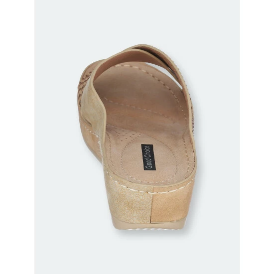 GC SHOES Isabella Gold Wedge Sandals 5 GC SHOES Isabella Gold Wedge Sandals - Image 3